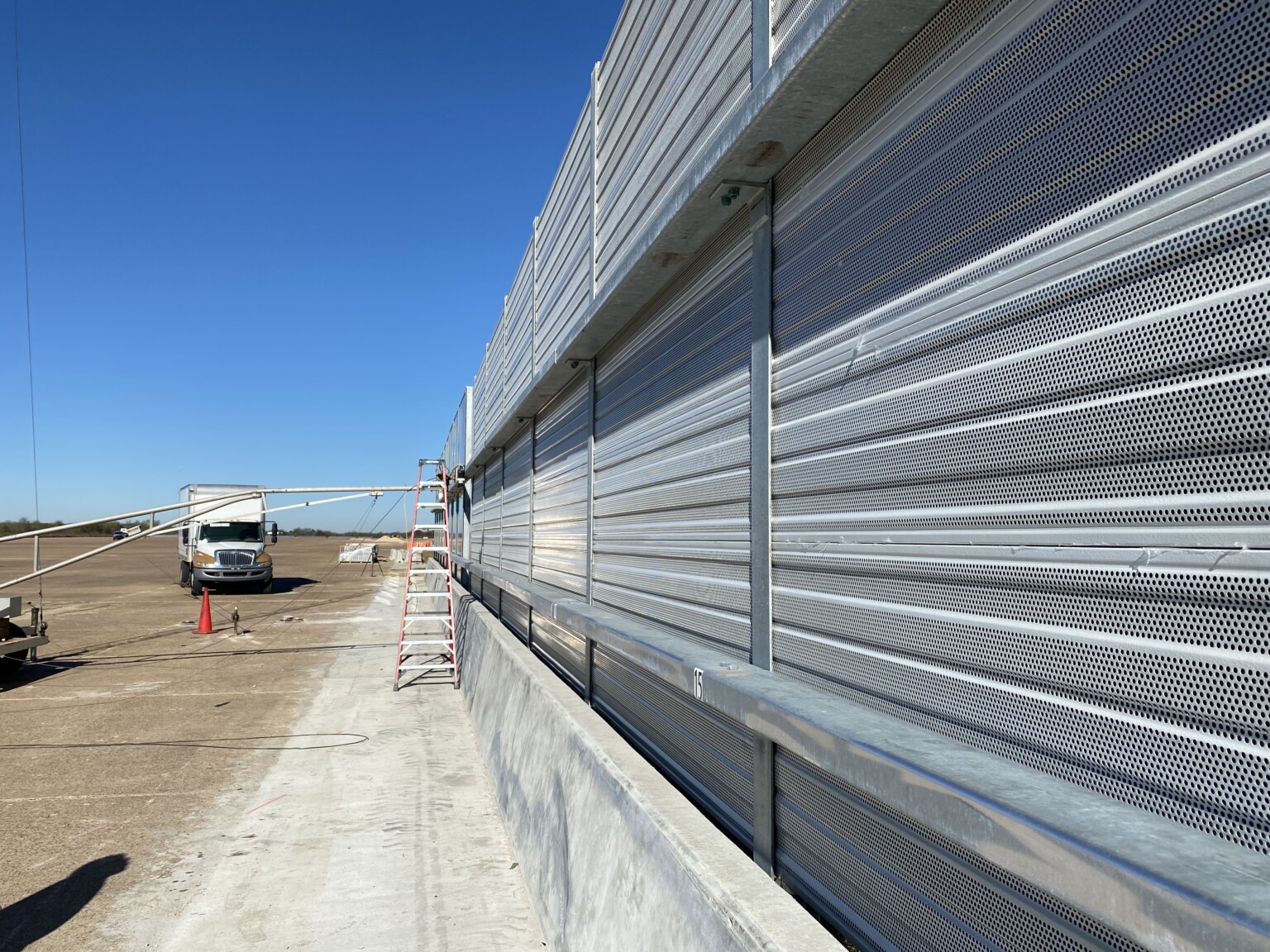 Durisol Aluminum MASH TL4 Crash Tested Noise Barrier Durisol Noise