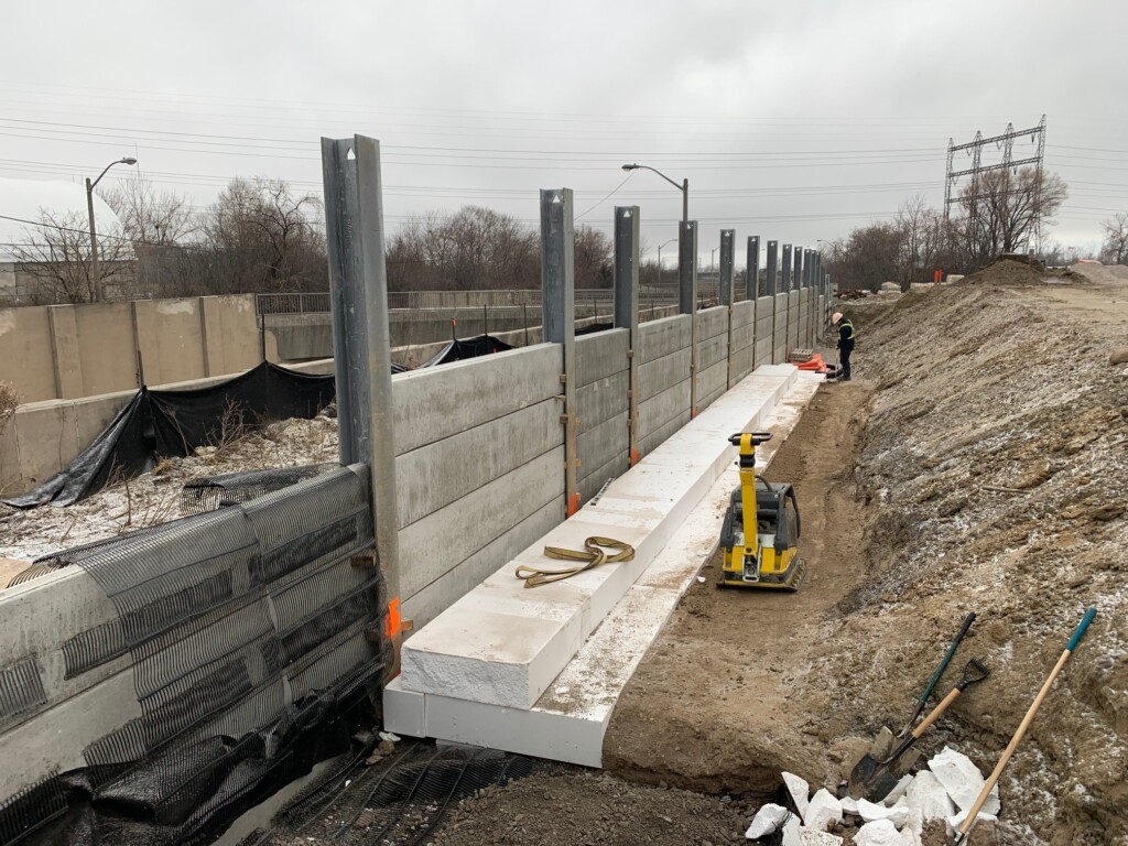 A Mechanically Stabilized Earth (MSE) Retaining Wall system being constructed to surround the Metro Distribution Centre in Etobicoke, Ontario.