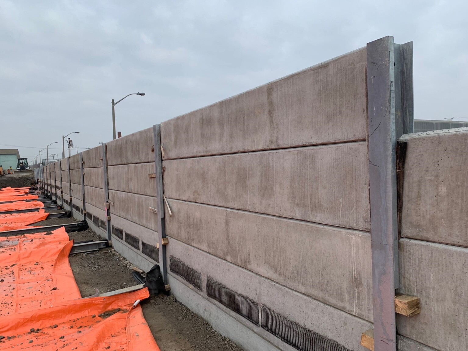 Durisol Hybrid Retaining Wall System